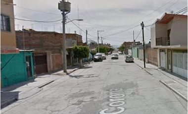 TTL (EMB) CASA EN VENTA DE CONTADO EN ROMITA CENTRO GTO