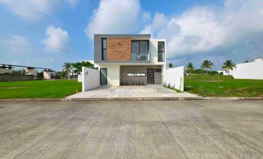 Casa en Fraccionamiento Lomas del Dorado Boca del Río