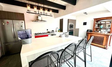 CASA EN VENTA EN CONDOMINIO DENTRO DE FRACCIONAMIENTO JARDINES EN LA MONTAÑA