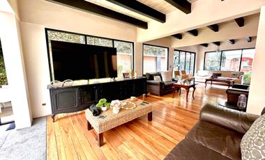 CASA EN VENTA EN CONDOMINIO DENTRO DE FRACCIONAMIENTO JARDINES EN LA MONTAÑA