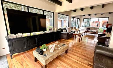 CASA EN VENTA EN CONDOMINIO DENTRO DE FRACCIONAMIENTO JARDINES EN LA MONTAÑA