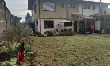 Amplia casa cercana al hospital regional Valdivia