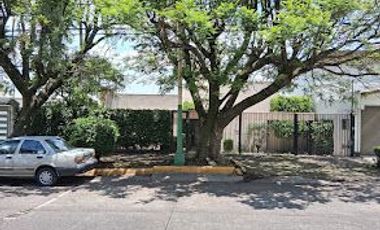 CASA PARA REMODELAR A PRECIO DE TERRENO