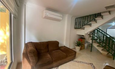 VENTA CASA EN CONJUNTO CERRADO JARDÍN SANTA MARTA – F.V