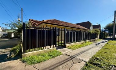 SAN FELIPE - ARRIENDA CASA 3D 2B 3E BARRIO VILLANUEVA
