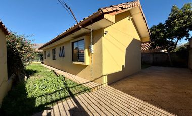 SAN FELIPE - ARRIENDA CASA 3D 2B 3E BARRIO VILLANUEVA