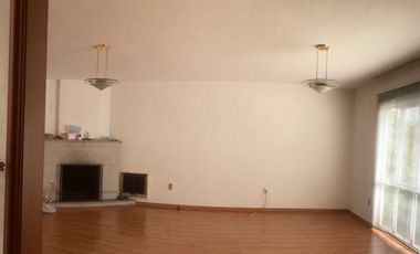 CASA EN VENTA PARA REMODELAR EN LOMAS ANAHUAC