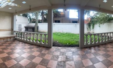 CASA EN VENTA PARA REMODELAR EN LOMAS ANAHUAC