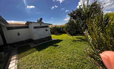 SE VENDE CASA CAMPESTRE