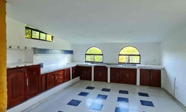 SE VENDE CASA CAMPESTRE