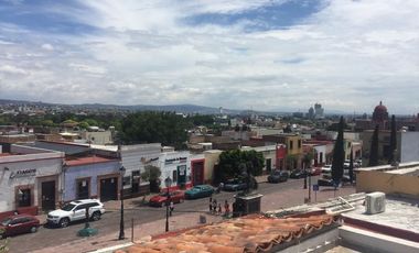 VENTA LOCAL COMERCIAL CON 2 LOFTS EN PLANTA ALTA EN CENTRO HISTORICO EN QUERETARO