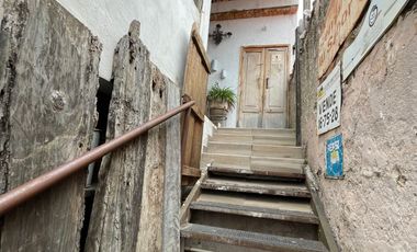 VENTA LOCAL COMERCIAL CON 2 LOFTS EN PLANTA ALTA EN CENTRO HISTORICO EN QUERETARO