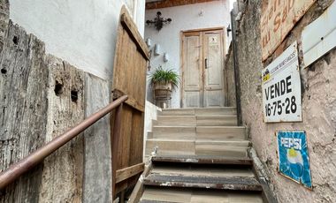 VENTA LOCAL COMERCIAL CON 2 LOFTS EN PLANTA ALTA EN CENTRO HISTORICO EN QUERETARO