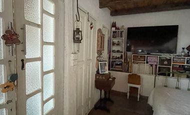 VENTA LOCAL COMERCIAL CON 2 LOFTS EN PLANTA ALTA EN CENTRO HISTORICO EN QUERETARO