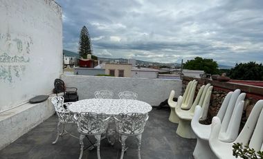 VENTA LOCAL COMERCIAL CON 2 LOFTS EN PLANTA ALTA EN CENTRO HISTORICO EN QUERETARO