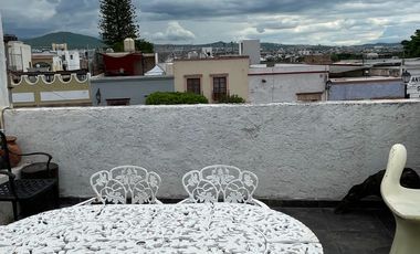 VENTA LOCAL COMERCIAL CON 2 LOFTS EN PLANTA ALTA EN CENTRO HISTORICO EN QUERETARO