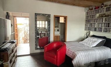 VENTA LOCAL COMERCIAL CON 2 LOFTS EN PLANTA ALTA EN CENTRO HISTORICO EN QUERETARO