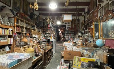 VENTA LOCAL COMERCIAL CON 2 LOFTS EN PLANTA ALTA EN CENTRO HISTORICO EN QUERETARO