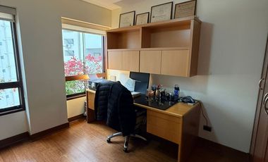 Espectacular Flat de 224 m² con Vista a la avenida y Cerca Al Golf en San Isidro