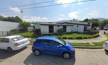 VENTA DE GRANDE CASA EN AGUSTIN MELGAR, MANSIONES DEL REAL, ZAPOTLAN, JALISCO