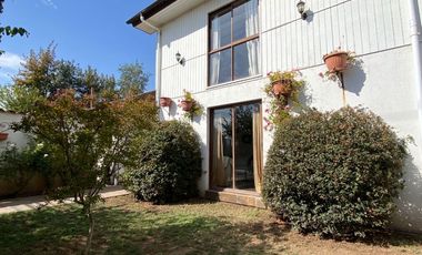 Casa en Arriendo, Sector el Palquial, Machalí