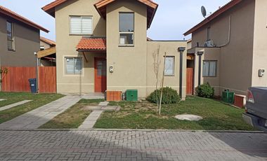 Arriendo casa amoblada en Condominio La Guarda Machalí