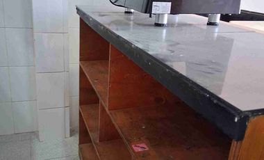 arriendo excelente local , para café.