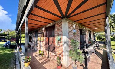 SE VENDE CASA CAMPESTRE