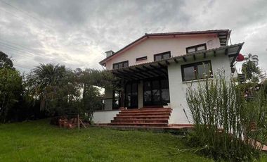 SE VENDE CASA CAMPESTRE