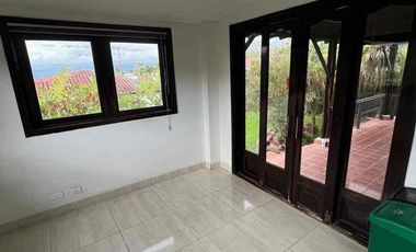 SE VENDE CASA CAMPESTRE