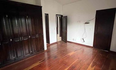 SE VENDE CASA CAMPESTRE