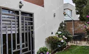 Se renta casa amueblada en Villas del Campo, Calimaya, Toluca.