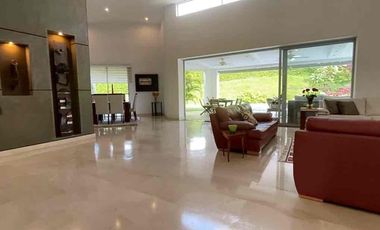 SE VENDE CASA CAMPESTRE
