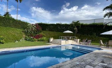 SE VENDE CASA CAMPESTRE
