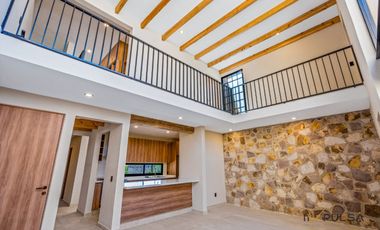 Casa nueva de 3 recámaras en privada residencial en San Miguel de Allende