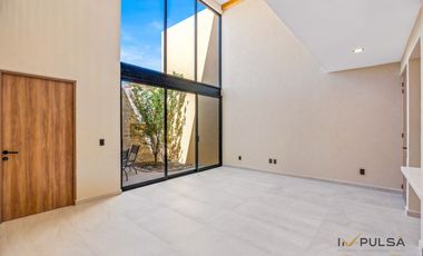 Casa nueva de 3 recámaras en privada residencial en San Miguel de Allende