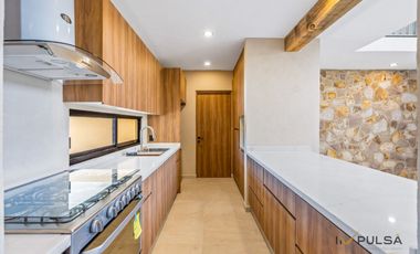 Casa nueva de 3 recámaras en privada residencial en San Miguel de Allende