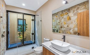 Casa nueva de 3 recámaras en privada residencial en San Miguel de Allende