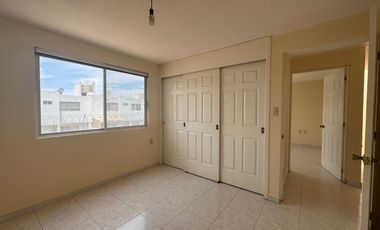 casa en renta en nueva orquídeas por zona industrial  SLP cerca de Walmert San remo