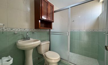 casa en renta en nueva orquídeas por zona industrial  SLP cerca de Walmert San remo