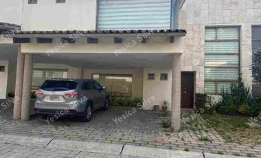Se renta casa en Valle de las Fuentes, Calimaya, Toluca.