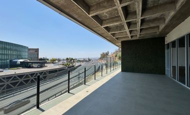 Local Comercial en VENTA – Planta Baja con Terraza en Torre Levant, Querétaro