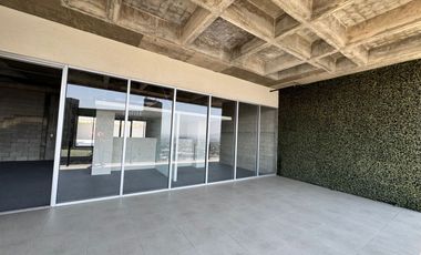 Local Comercial en VENTA – Planta Baja con Terraza en Torre Levant, Querétaro