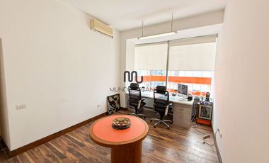 Oficina en venta en Haus Santa Fe