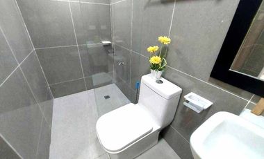 BRAND NEW AND READY FOR OCCUPANCY Elegant Townhouse for sale in Fairview near Commonwealth Quezon City