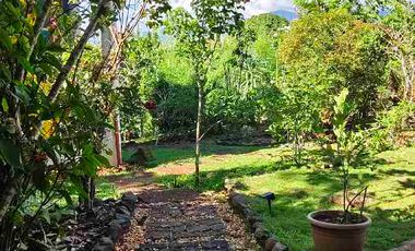 House and Lot for sale for Nature Lover