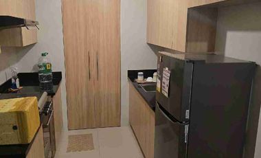 FOR RENT: Park Triangle Residences, Makati, 1Bedroom w/ balcony & parking Fully Furnished