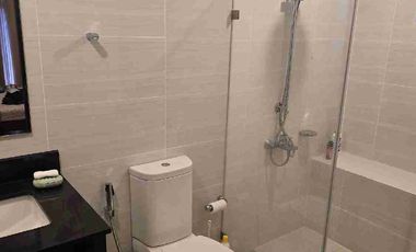 FOR RENT: Park Triangle Residences, Makati, 1Bedroom w/ balcony & parking Fully Furnished