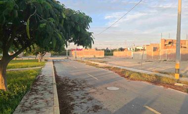SE VENDE TERRENO