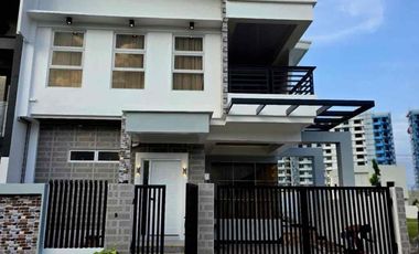 Luxurious 5-Bedroom Home in Ponte Verde, Davao City